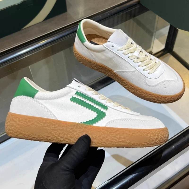 

2025 New Genuine Leather Lace-Up Flat German Training Shoes for Women, Fashionable Mesh Panel Sneakers, Sports Casual Shoes, Women's Shoes