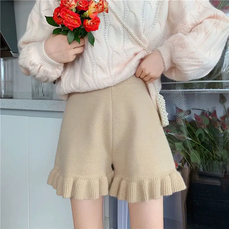 Autumn Winter New Trend Wide-leg Short Pants Thickened High Waist Slim Outer Wear Knit Shorts Women Loose Casual Short