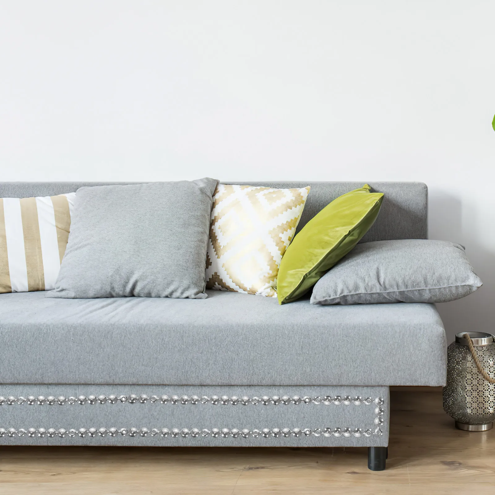 

Набор из 6 декоративных металлических планок для обивки мебели: гвозди-гвоздики для диванов, стульев, скамеек