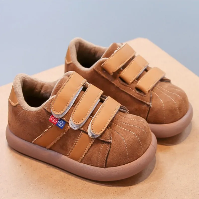 Khaki Boys' sports shoes 2025 winter new children's casual cotton shoes retro velvet Baby girls' shell toe board shoes 23-37