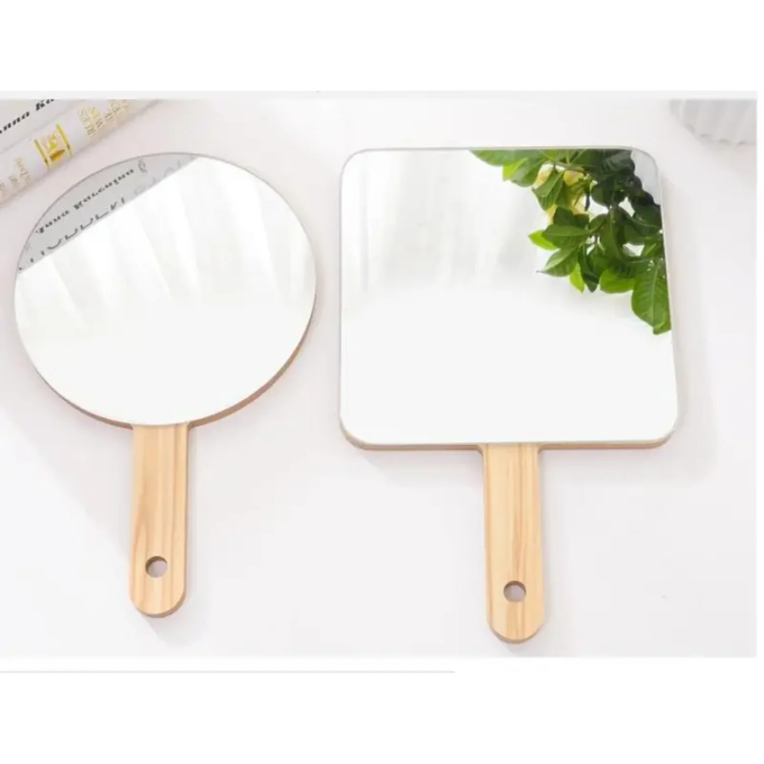 Wooden Handle Handheld Makeup Mirror HD Portable Travel Wood Grain Mirror