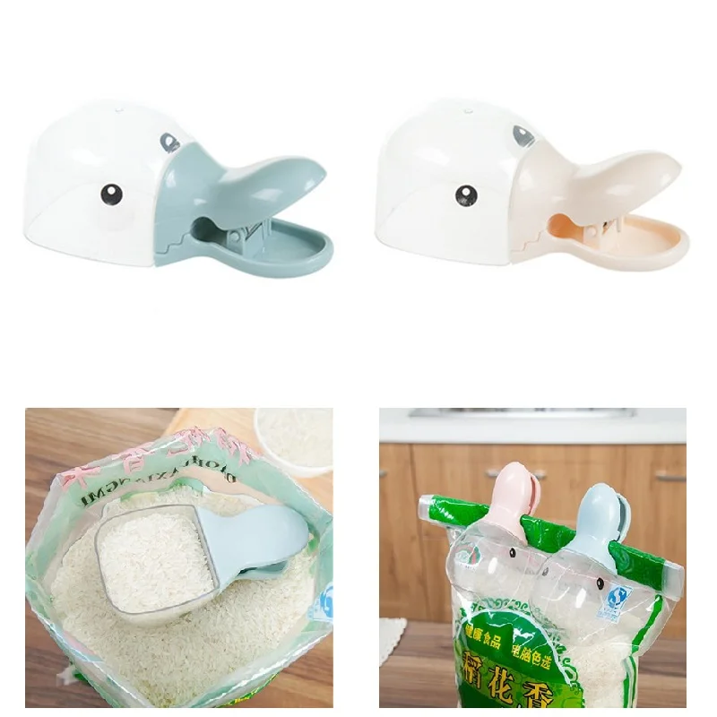 

MOONBIFFY Cute Duck Head Sealing Clip with Rice Measuring Cup Multifunction Dog Cat Food Feeder Grains Shovel Kitchen Gadgets