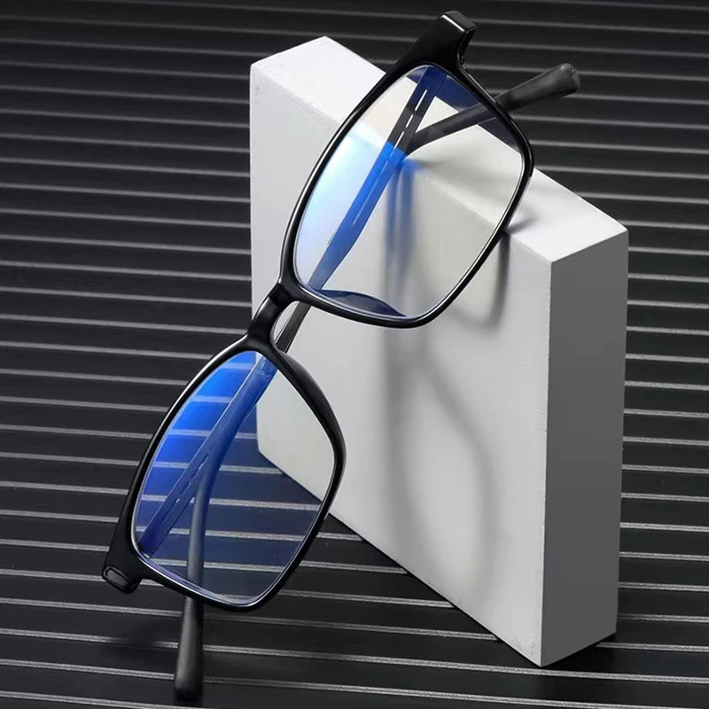 Reine Titan-Lesebrille für Männer und Frauen, TR90 Anti-Blaulicht-Vollrahmen-Computerbrille, Dioptrien +1,0 bis +4,0, Augenschutz