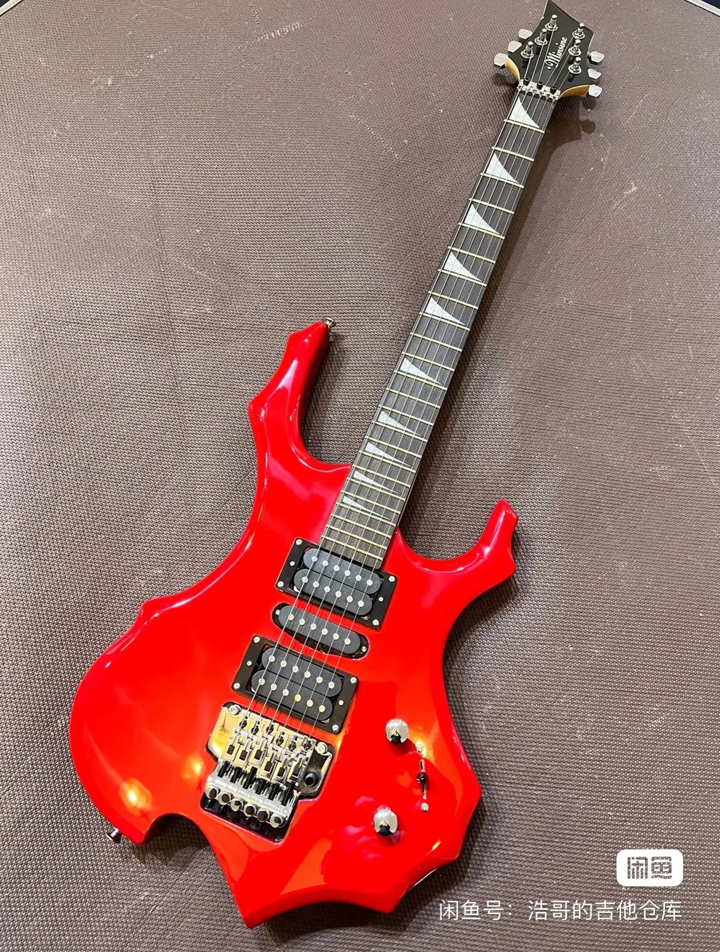 

Floyd Rose Red Electric Guitar with HSH Pickup,Rosewood Fingerboard,Factory Direct Sales of Stock Products,Body with Edge