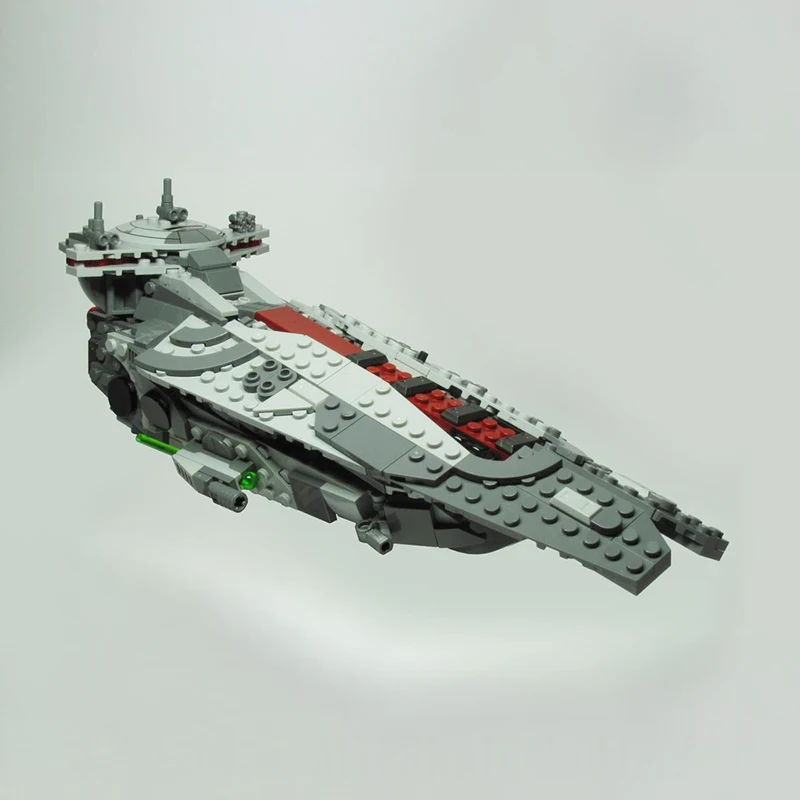 New 620Pcs Famous Star Battle Movie Moc Spaceship Model Diy Creative Ideas Bricks Toy Birthday Christmas Gift Building Blocks