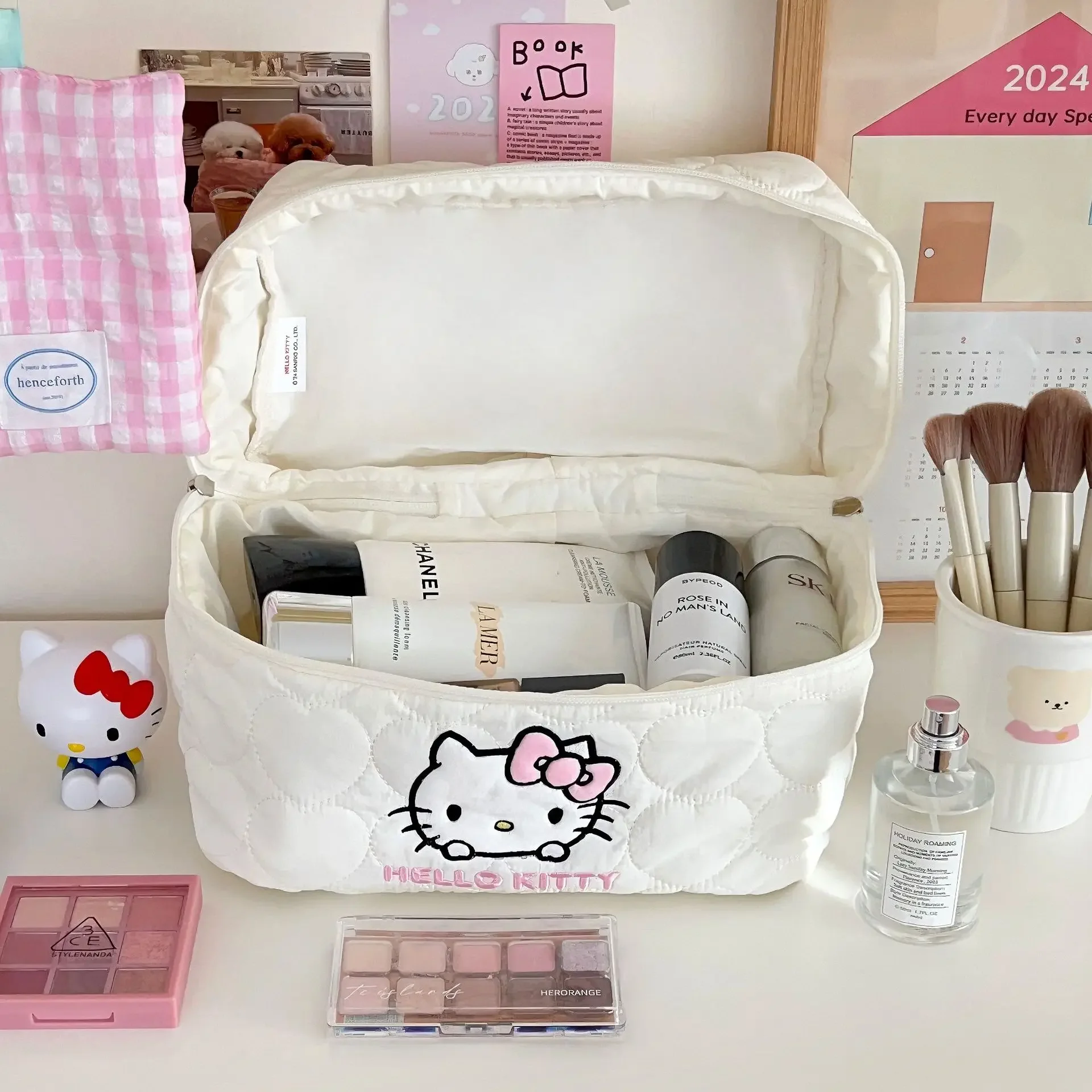 Kawaii Hello Kitty borsa per il trucco borsa da viaggio portatile per cartoni animati di grande capacità Cute Cat Hello Kitty borsa da toeletta