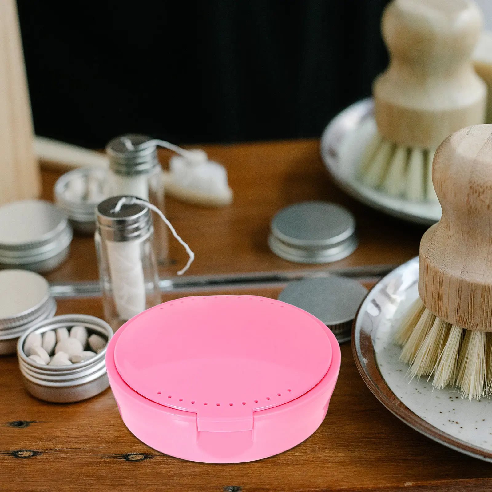 Compact Round Retainer Case with Mirror Heavy-Duty Plastic Tooth Storage Box for Retainers False Teeth Milk Teeth Earrings Rings