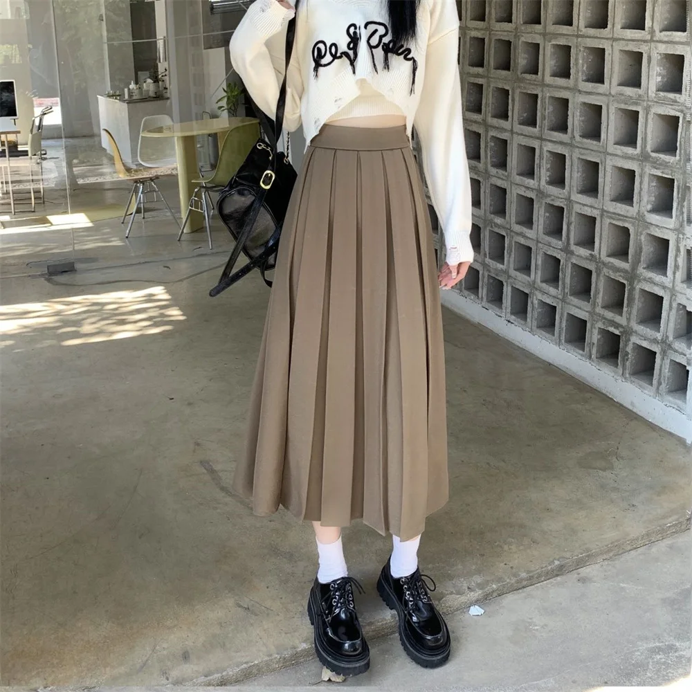Thumbnail 4 - #84 Discounted Knee-Length Skirts Worth Buying