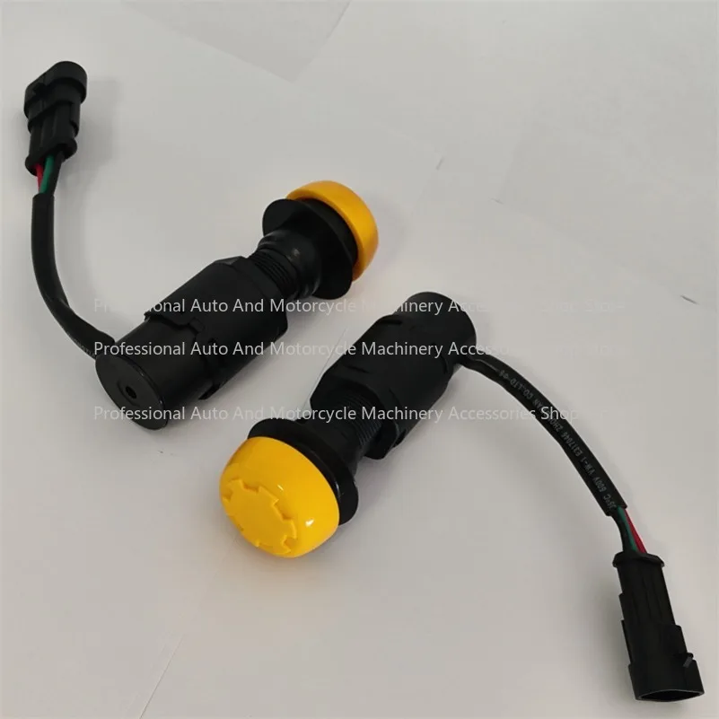 

Переключатель PTO (сцепление) для трактора World Oriental Red One, кнопочный, для управления вращением вала PTO