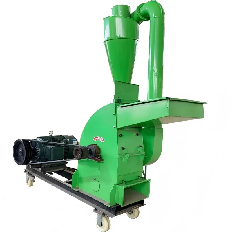 

Высокопроизводительная малогабаритная молотковая дробилка для кукурузы и соломы, используемая с циклонными оборудованием для переработки.