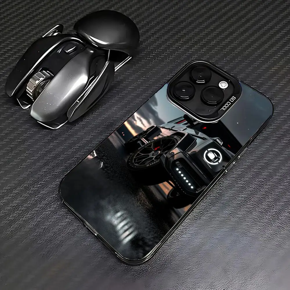 

A black car case for iPhone17 16 15 14 13 12 11 Pro/ Max/Plus shock-proof rear cover anti-fingerprint
