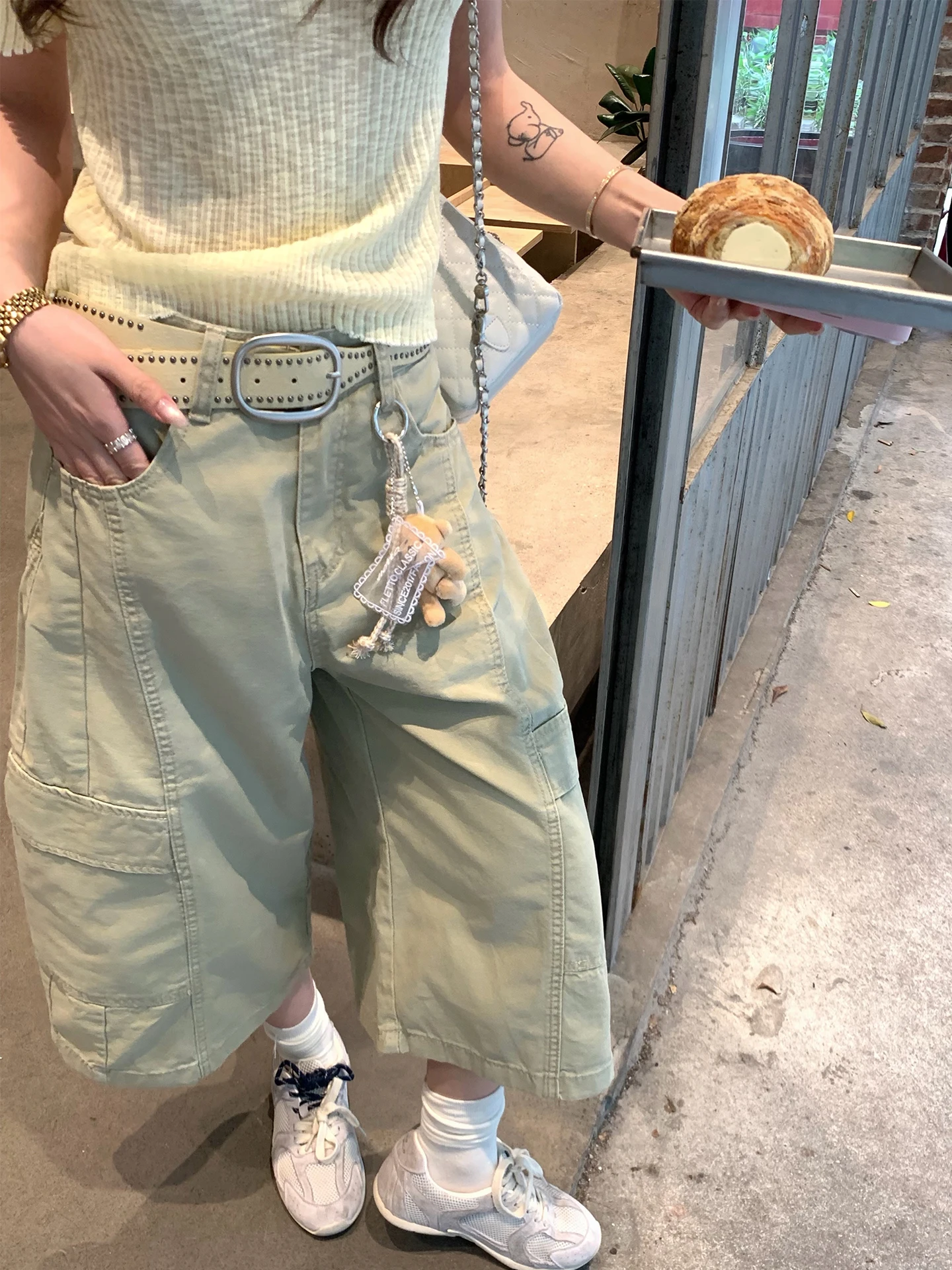 

Xuekeke Khaki Bear Casual Workwear Pants Women's Commute Loose Fit Slimming Loose Leggings Comfortable Spring Season