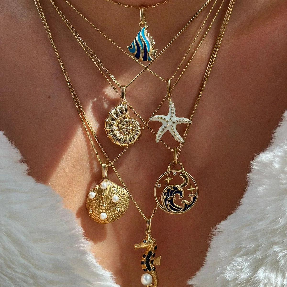 

Ожерелье с океаном ручной работы — подвеска из ракушек и морской звезды с эмалью, пляжные украшения в стиле бохо с уникальным волнистым дизайном