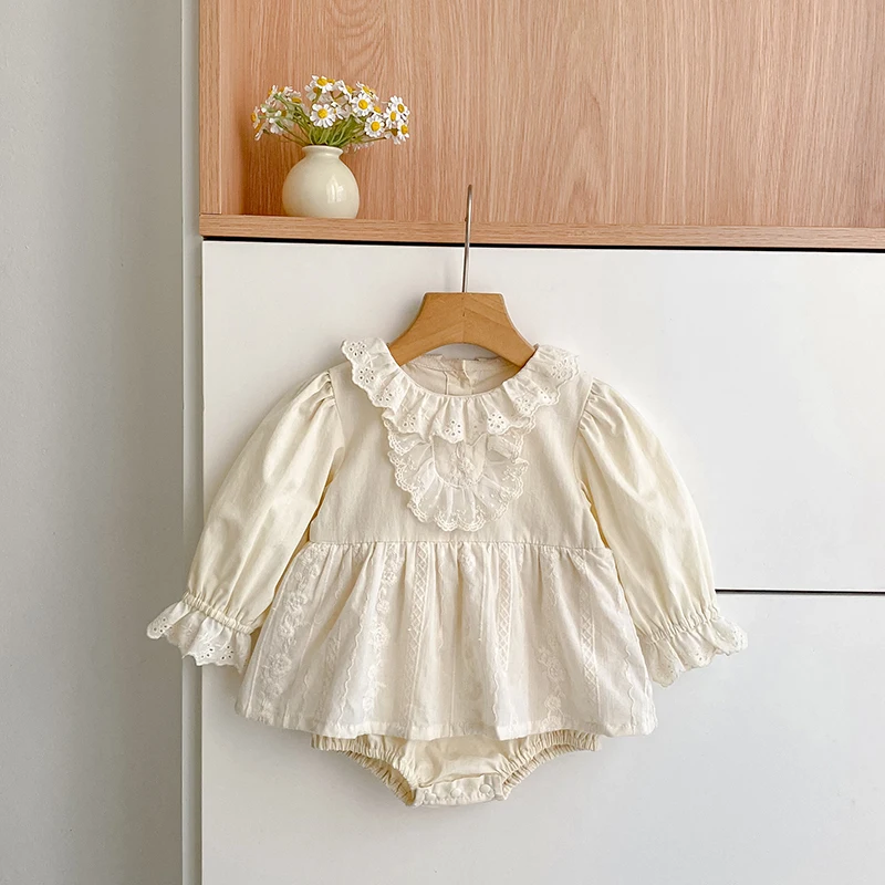 Baby-Mädchen-Strampler im Vintage-Stil mit Spitze, Rüschenkragen, langen Ärmeln, Baumwollrock mit Stickerei, Body, Neugeborenen- und Säuglings-Prinzessinnen-Outfit, 0–24 Monate. – Detail 3