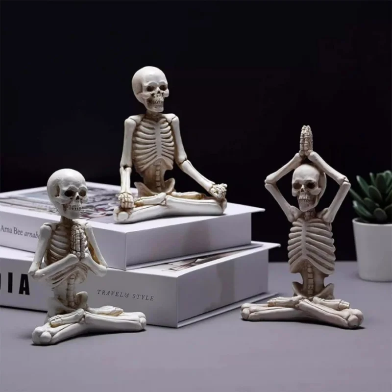 Amazon Hot Sale Meditation Yoga Skull Horror Home Decoration Halloween Simulation Skeleton Decoration Scene Layout