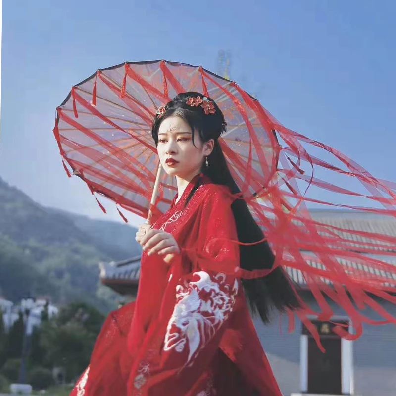 Women Beach Umbrella Tassel Hanfu Umbrella Vintage Oil Paper Umbrella Rainproof Ribbon Umbrella Chinese Handheld Cosplay