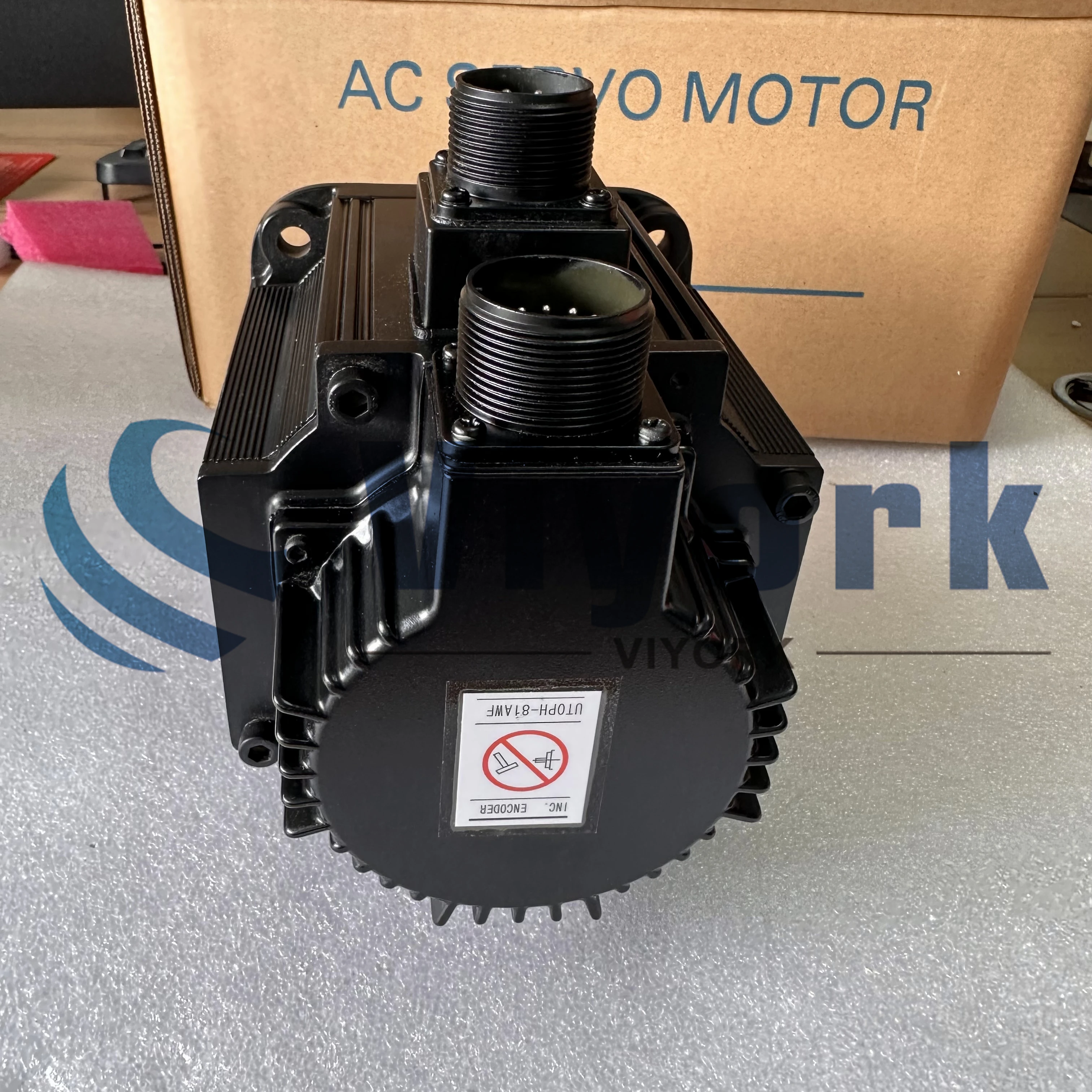 SGMG-09A2AB AC SERVO MOTOR 5.39NM 1500RPM 850W 7.1AMP 200V NEW