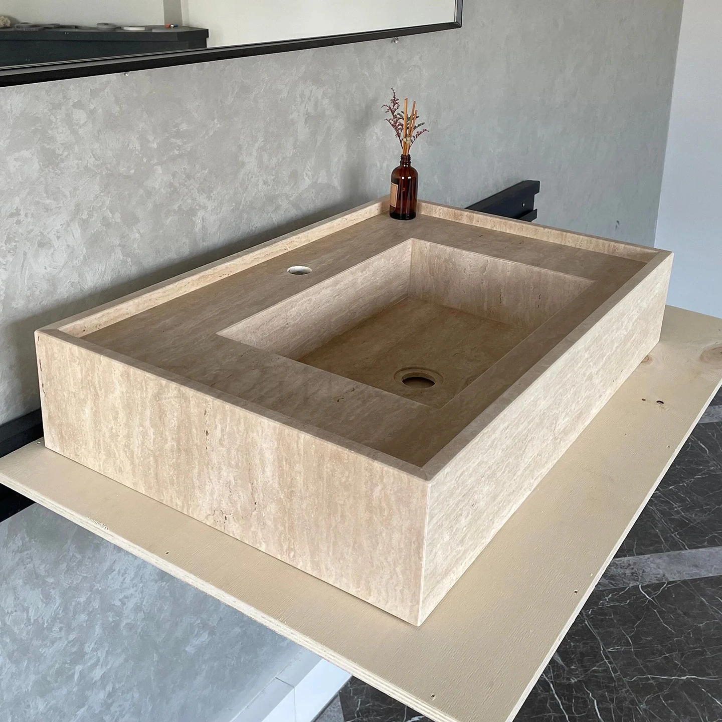 Luxury High-End Nordic Light  Natural Travertine Countertop Sink for Bathroom Courtyard Use