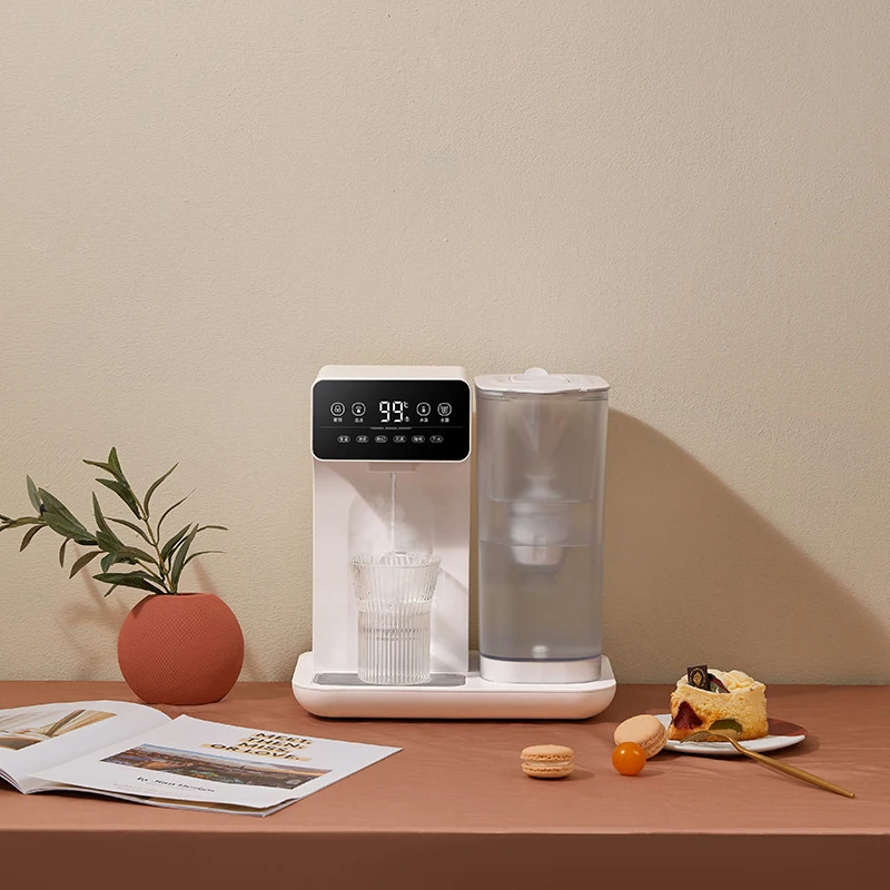 Desktop doméstico imediato dispensador de água quente negócio viajar portátil chaleira elétrica d1 mini escritório quente instantâneo 220v