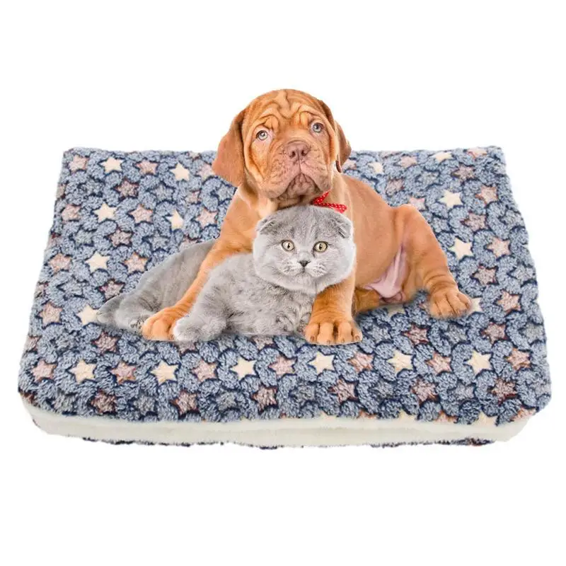 Cute Cat Blanket Pet Sleeping MatSuper Soft Dog Bed Fluffy Pet Blanket Flannel Throw Warm Pet Mats Cozy Calming Cat Blanket