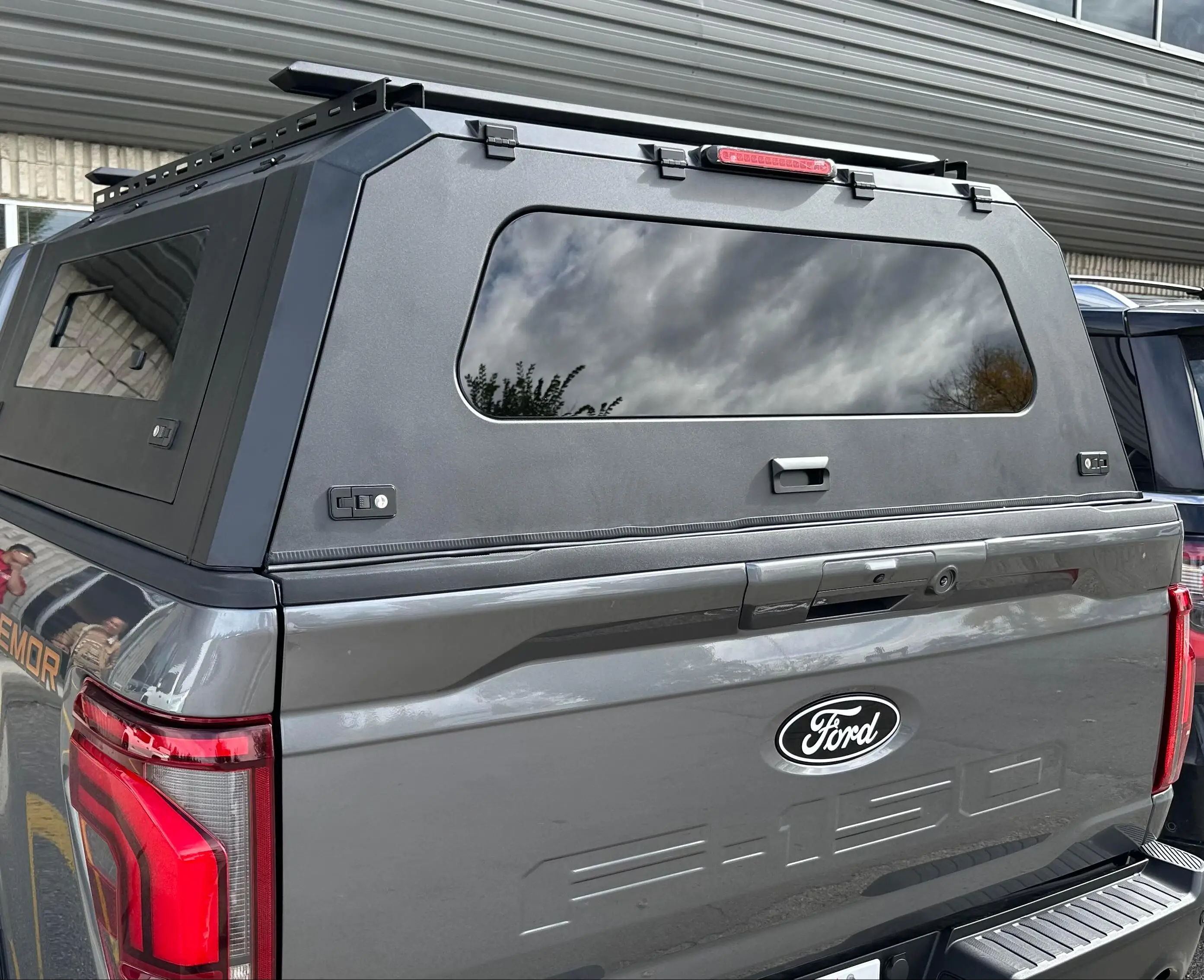Anti-rusted Aluminum Truck Canopy Tacoma Cap Custom-fit 4X4 Off-road Pickup Hardtop Canopy For Ford Ranger F150 Topper