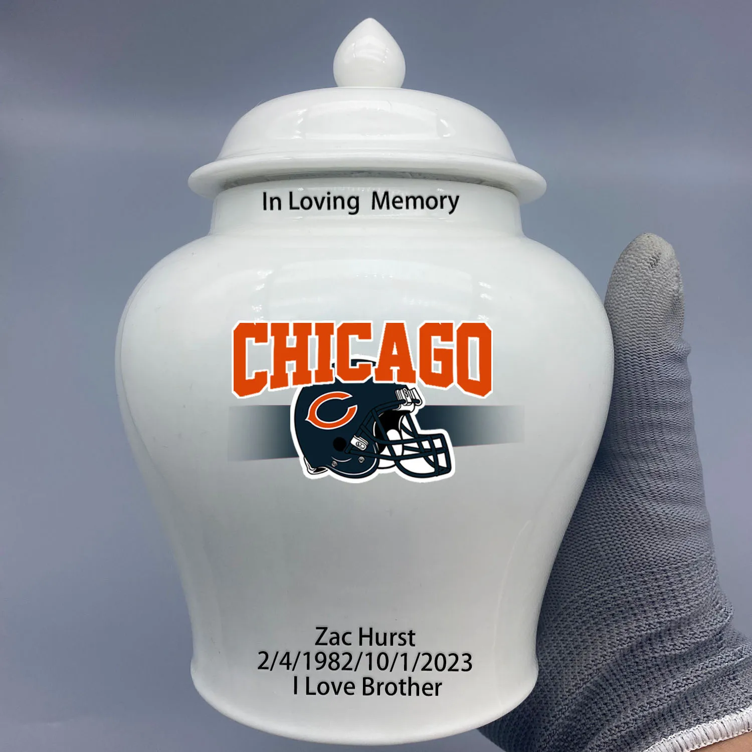 Medium Urn for Chicago Bears-themed Logo Urn.Please send me the customize information-name/date and number on the urn