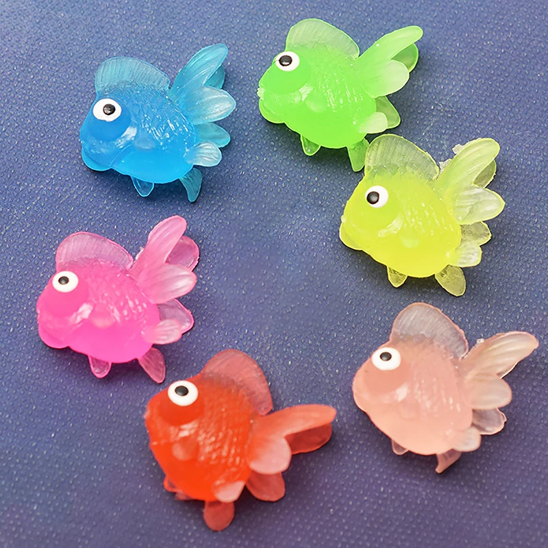 10Pcs Mini Simulation Gold Fish Toy Goldfish Model For Kids Bath Toys Swimming Beach Water Toys Carnival Prizes Gifts