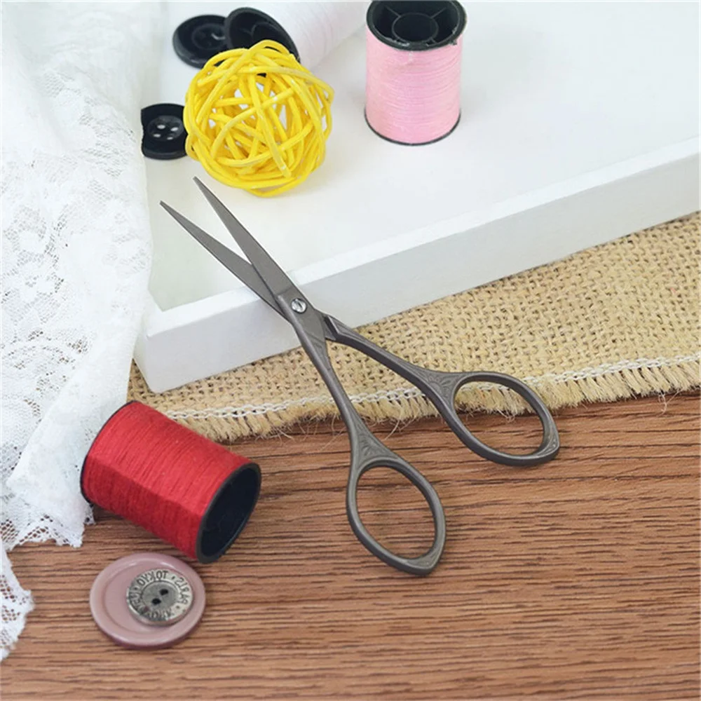 Retro Euro Titanium Steel Mini Scissors Tailor Home Shears Portable Handicrafts Cross Stitch Paper Cutter Tool