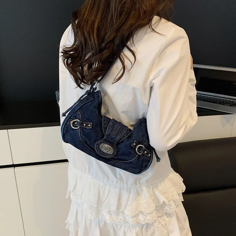 

Fashion retro denim hundred handsome hand-carrying biker bag personality trend spicy girl shoulder female bag armpit bags