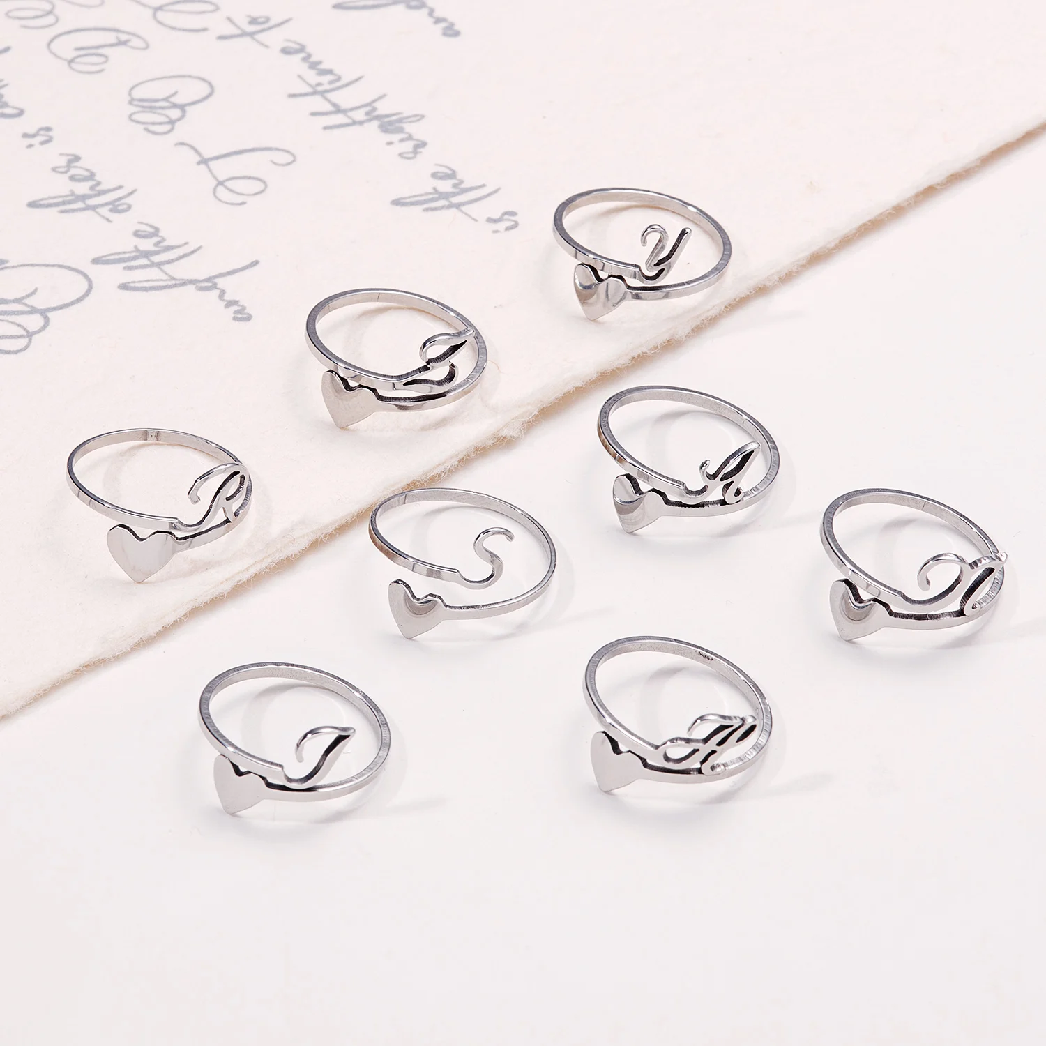 Fashion Silver Color 26 Letter Love Heart Rings Stainless Steel Open Ring for Women Men Couple Initial Name Finger Jewelry Gifts