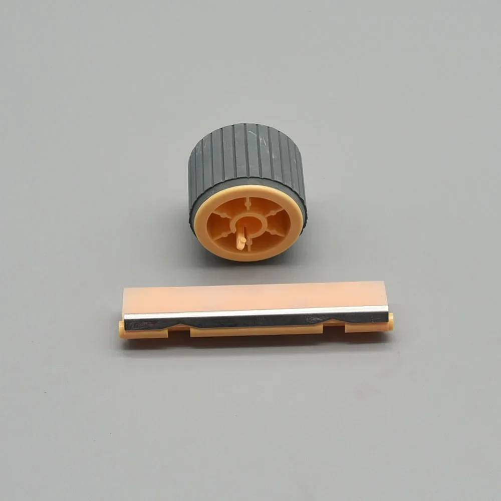 1X Cuscinetto di separazione del rullo di prelievo per XEROX S1810 S2010 S2011 S2110 S2220 S2320 S2420 S2520 WorkCentre 5016 5020 C118 M118 M118i