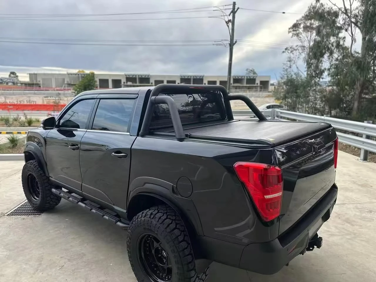 

2025 Grande Musso N-Lock Aluminum Roller Shutter - Retractable Anti-Pressure Hard Tonneau Cover Easy Fit