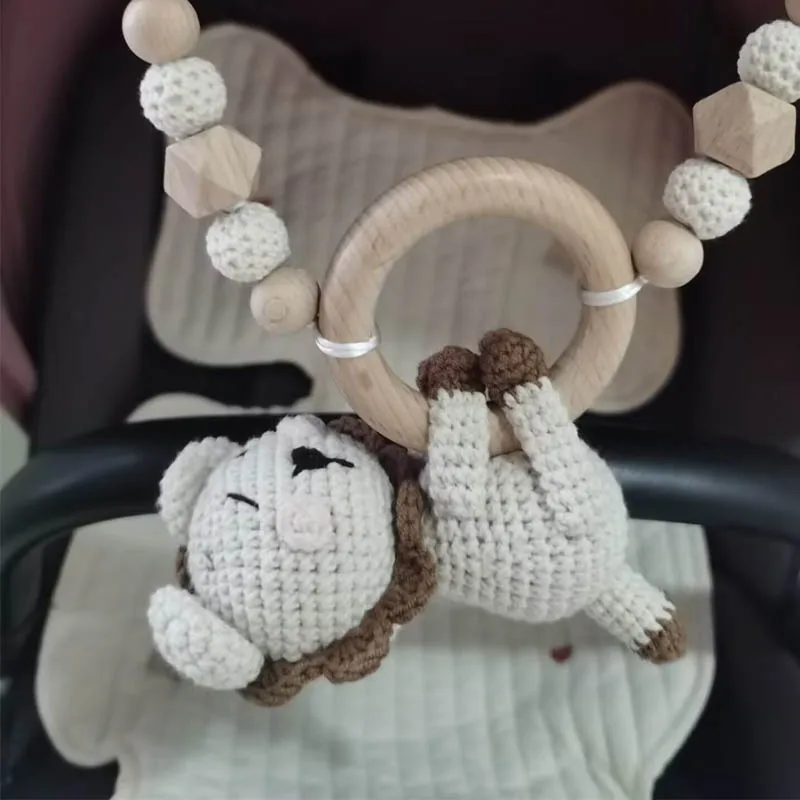 Baby Wooden Gym Stroller Lion Hanging Pendant Toy Crochet Animal Pendant Bead Bracelet Infant Crib Mobile Rattle Toy