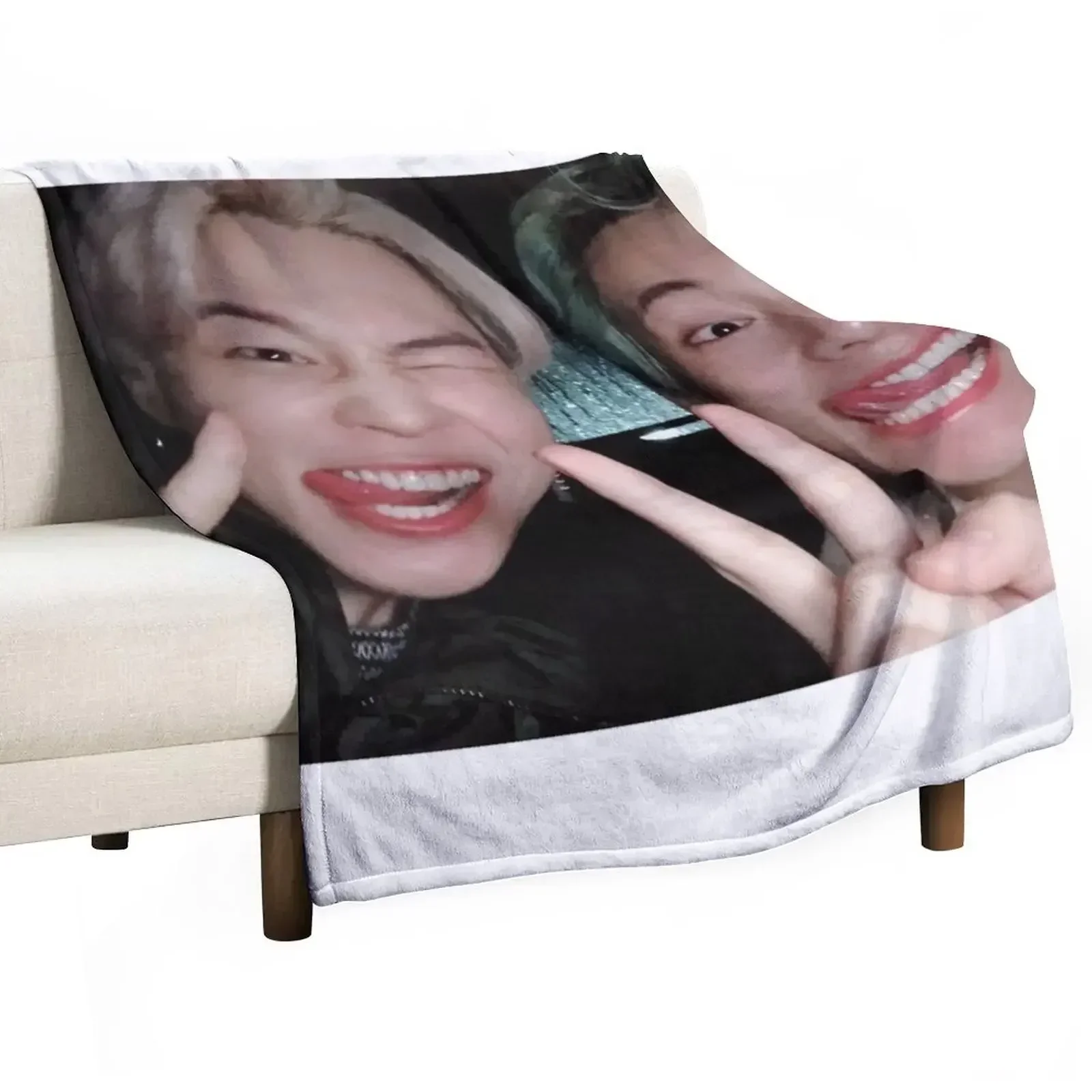 

VMIN Throw Blanket Furry Picnic Beach Blankets Sofas Of Decoration Blankets