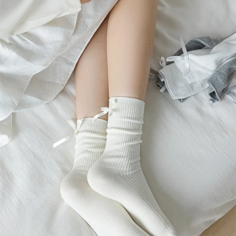 Japanese JK Sweet Bowknot Tied Middle Tube Socks Women Heel Bow Socks Casual Black White Pile Socks Girls Sports Cotton Socks