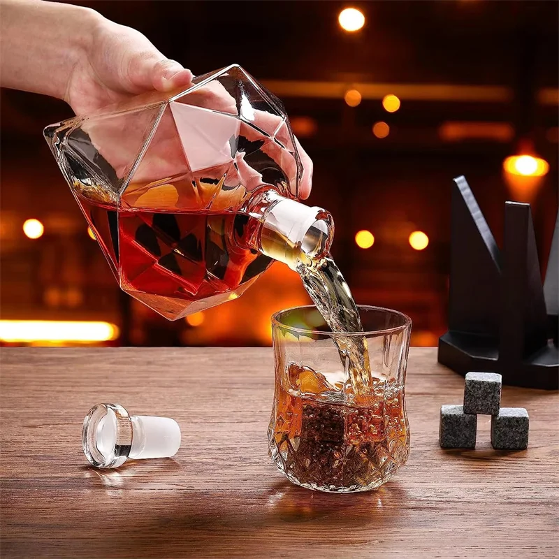 850ml Heart Shape Diamond Wine Decanter Vodka Liquor Wine Pourer Cocktail Glass Whisky Dispenser Holder Home Party Decoration