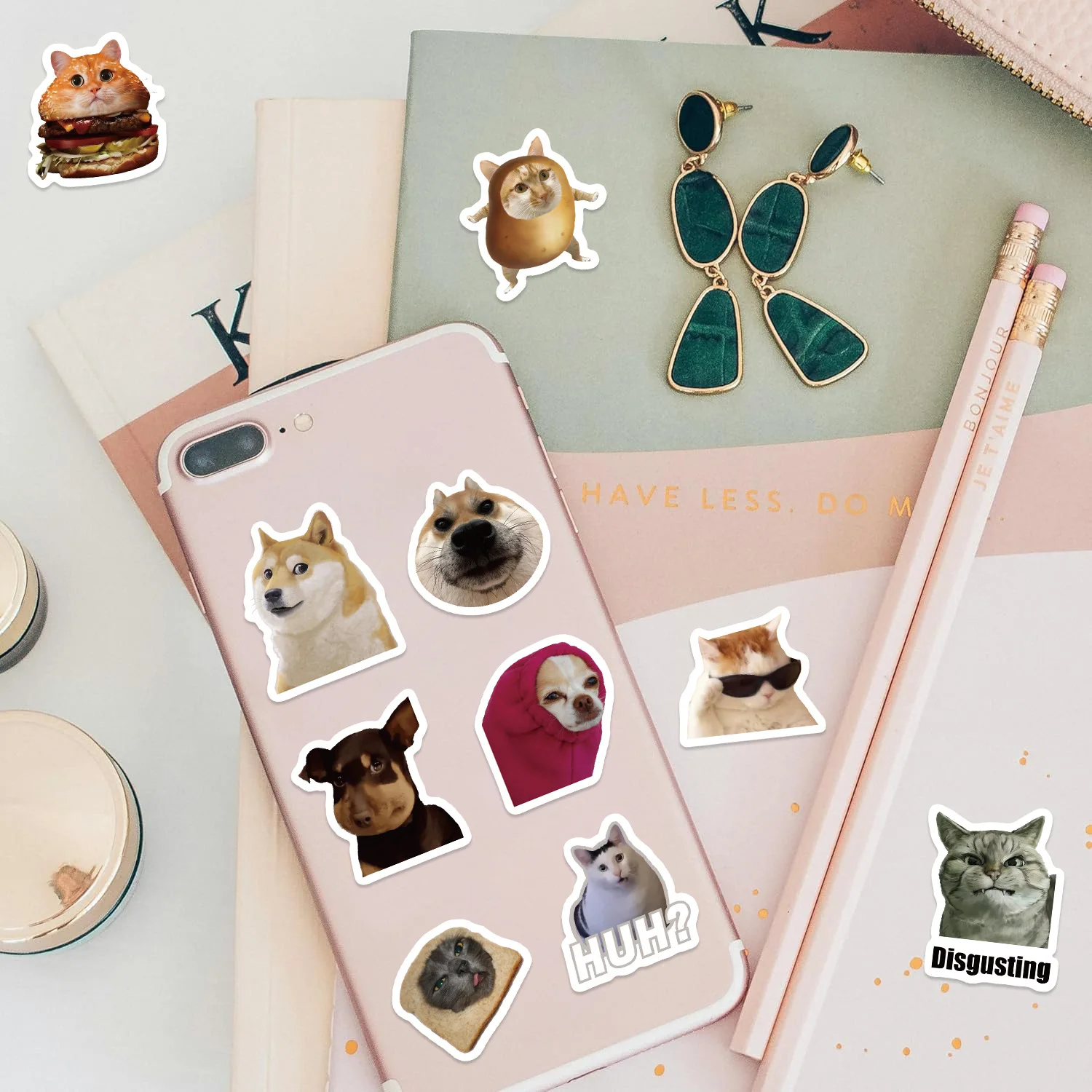 500pcs/roll Funny Cats Dogs MEME Cartoon Graffiti Stickers DIY Phone Guitar Laptop Notebook Suitcase Waterproof Sticker Kids Toy