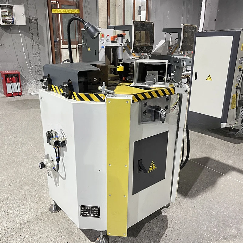 Hydraulic Aluminum Window Door Corner Crimping Machine Pneumatic Precision Fly Screen Processing Equipment for Frame Assembly