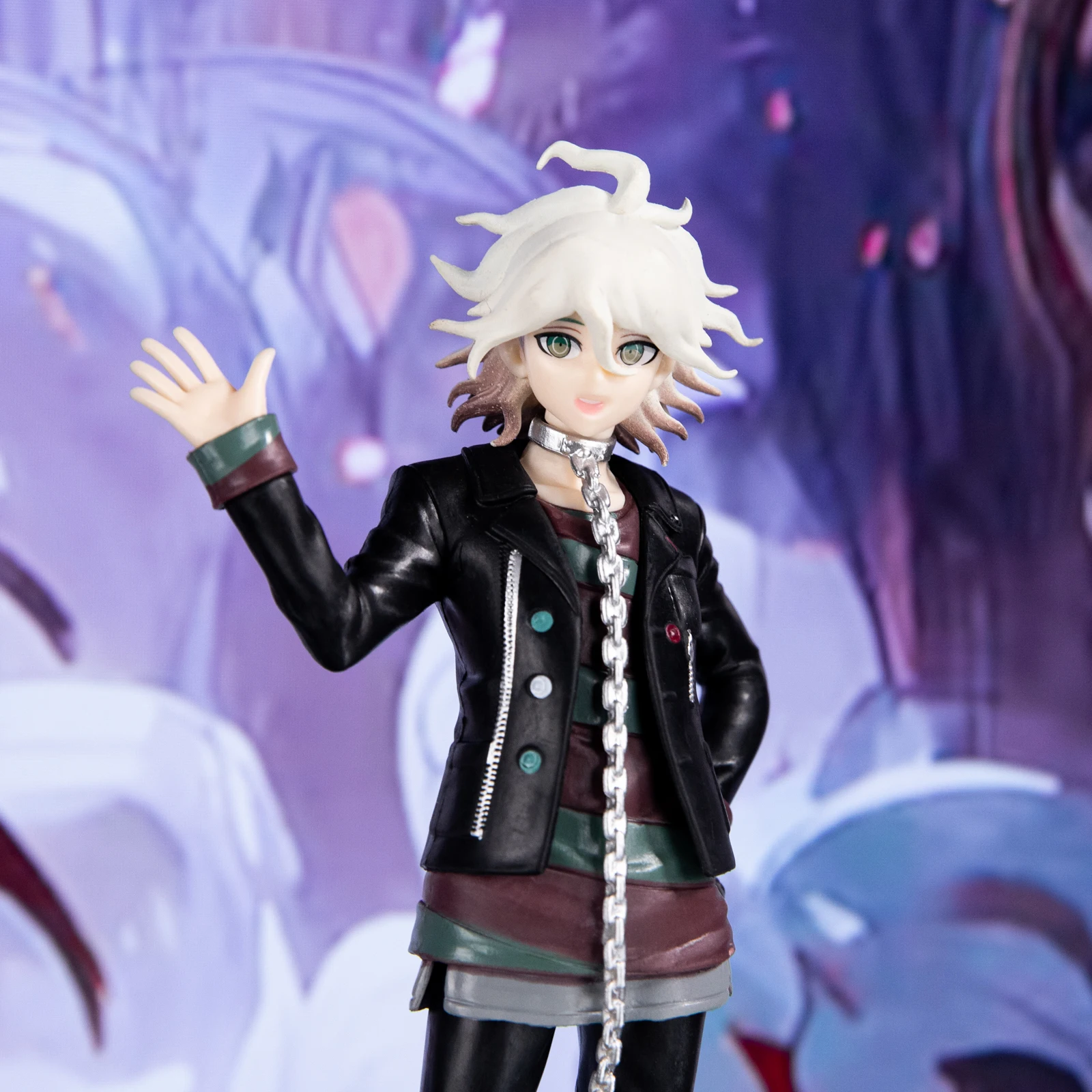 

Super Danganronpa 2: Nagito Komaeda Collectible Figure - Perfect for Anime Game Fans and Collectors