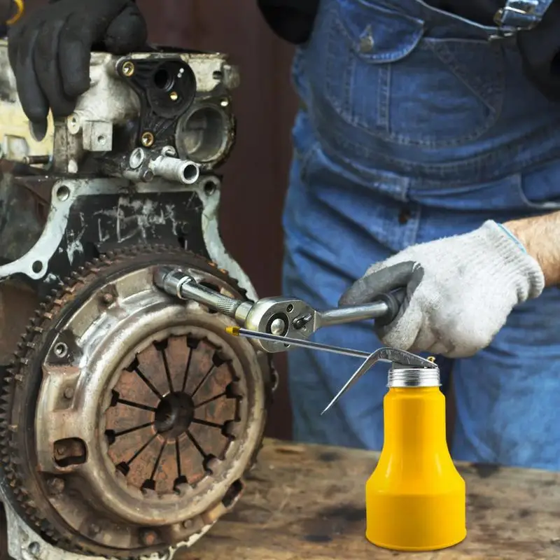 

Oil Pump Bottle Oil Can Dispenser Multipurpose Engine Oil Dispenser Portable Oil-Feeding Cans High Pressure Oiler For Home