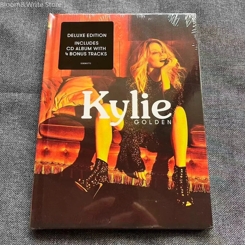 collezione-musicale-di-kylie-minogue-album-cd-deluxe-dorato-walkman-soundtrack-per-auto-box-party-music