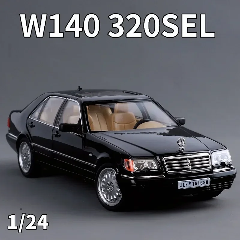 Simulation 1/24 Scale Benzs W140 320SEL Vintage Car Model With Sound Light Chidlren Diecast Alloy Toy Vehicle Collective Voiture