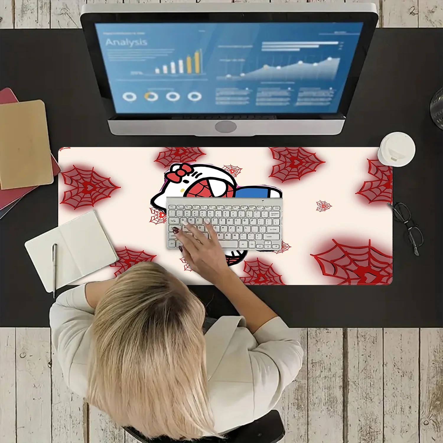 

1pc Hello Kitty As Spider - for Man, Red Webs Pattern Mouse Pads, Large Multifunctional Desk Mats, Suitable for Students' Writin