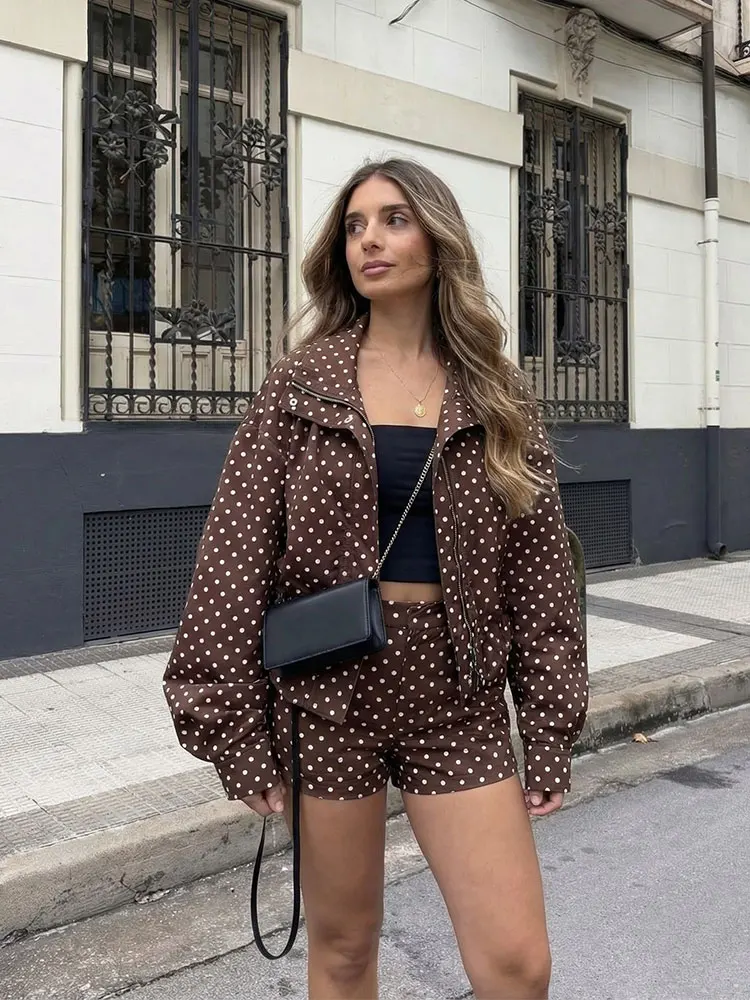 Ensemble manteau et short à pois pour femme HH, col roulé, manches longues, veste zippée, short slim, tenue élégante pour femme, style streetwear