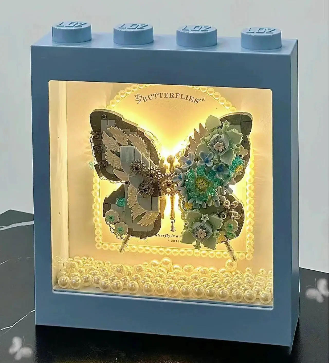 MOC Exquisite Blue Butterfly Painting Pink Photo Frame Luminous Building Block Home Decoration Bricks with Light Cute Gift Toys