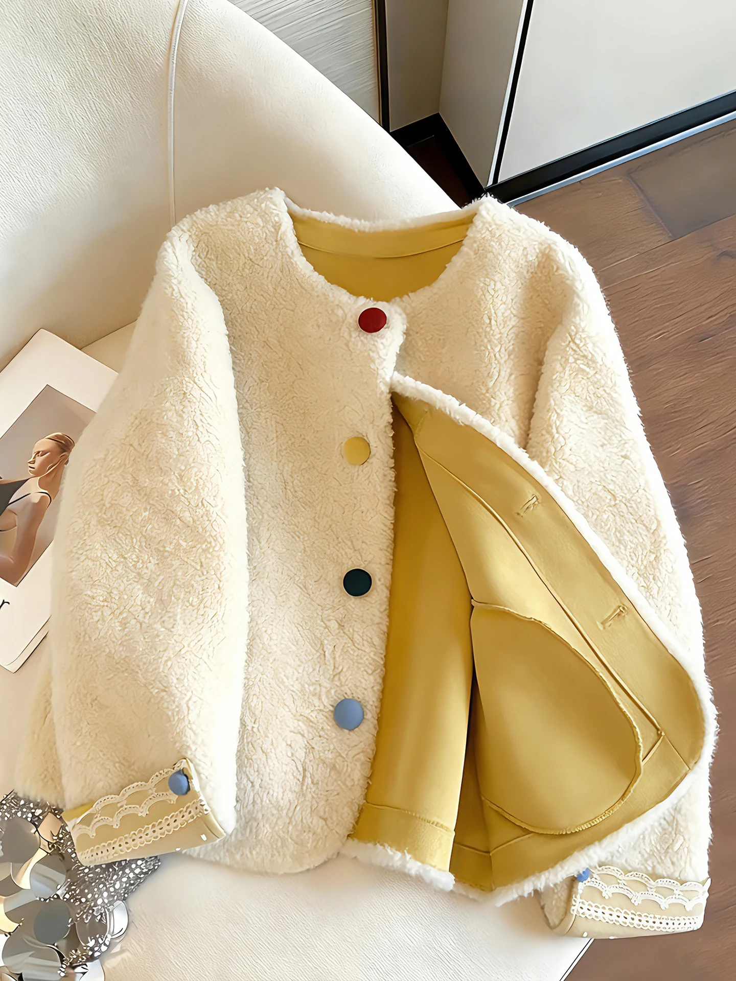 

Женская шуба из овечьего меха, весна-осень, круглый дизайн на пуговицах, мех из активированной кожи, мягкий темперамент, повседневная, удобная, хлопковая, J...