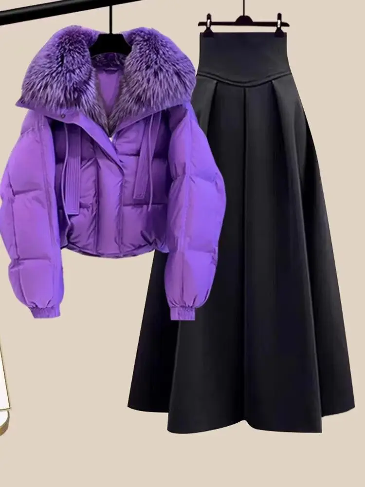 

Зимний комплект для женщин больших размеров: теплая хлопковая куртка с фиолетовым меховым воротником и юбка с высокой талией, утягивающая фигуру, комплект из двух предметов.