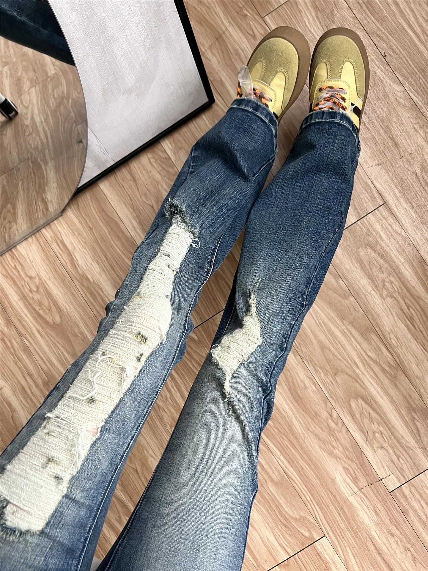 

Extended plus Size Low Waist Ripped Bell Bottom Denim Jeans Women Summer Slim Fit Sexy Hole Punch Jeans Vintage Blue Cotton