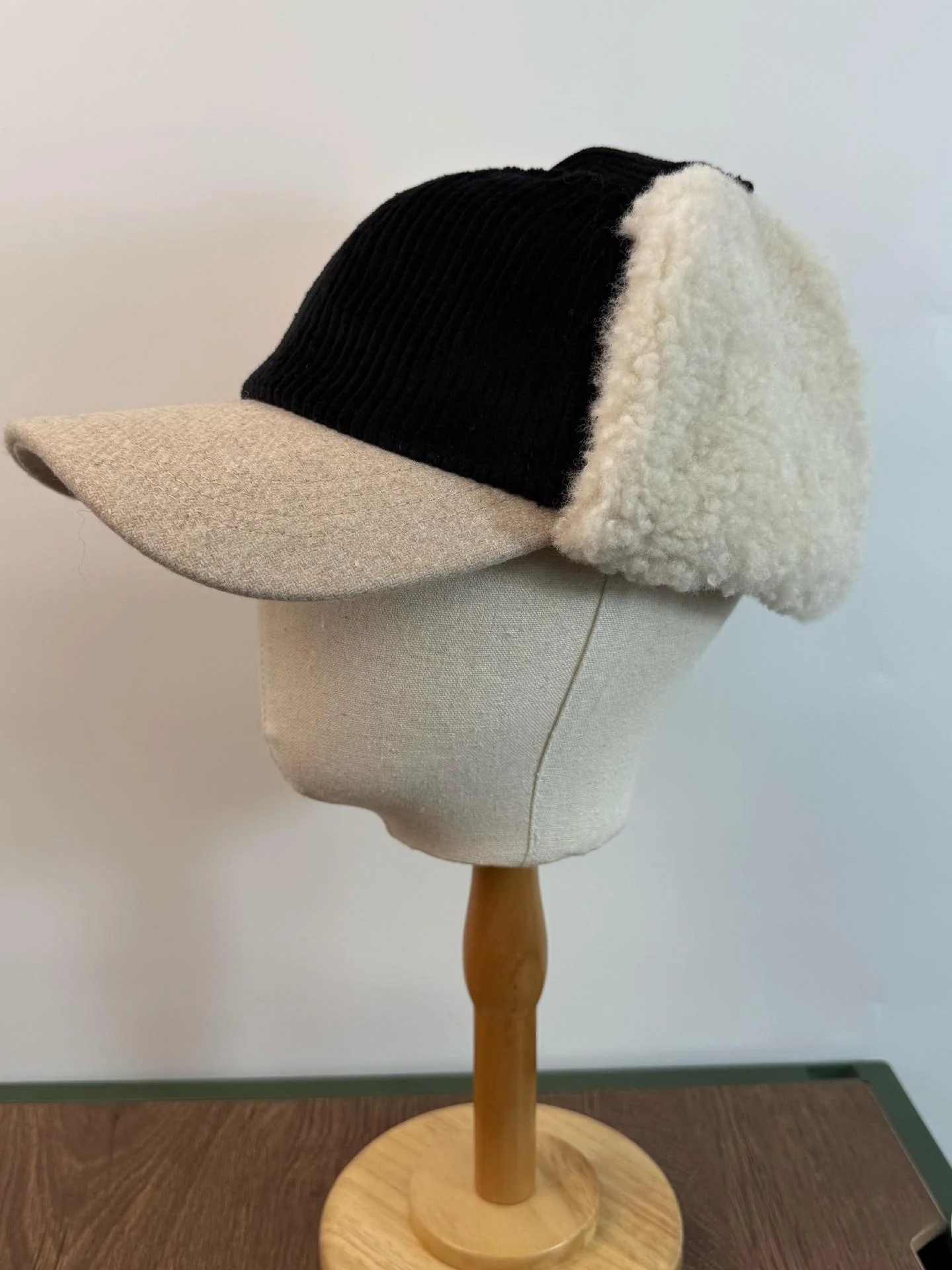 High Quali Corduroy Patchwork Baseball Cap Autumn Winter Fce Lined Cold Proof Ear Protection ex Lei Feng Sle Cap
