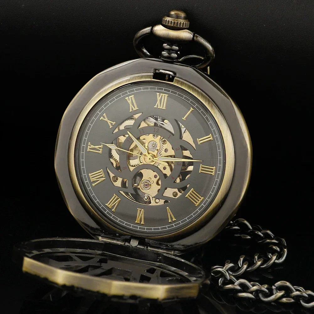 Vintage Sipder Hollow Mechanical Pocket Watch Pendant Chain Clock Man Roman Numerals Display Half Hunter Antique Timepiece Gift